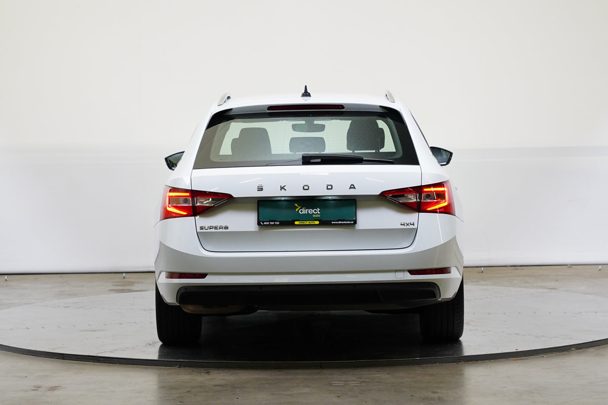 Škoda Superb 2.0 TDI 147 kW DSG 4x4 Style – foto 6