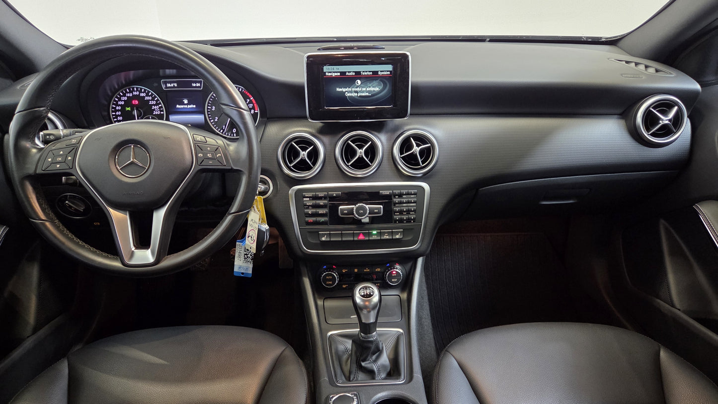 Mercedes-Benz Třídy A 180 BlueEfficiency 90 kW Style