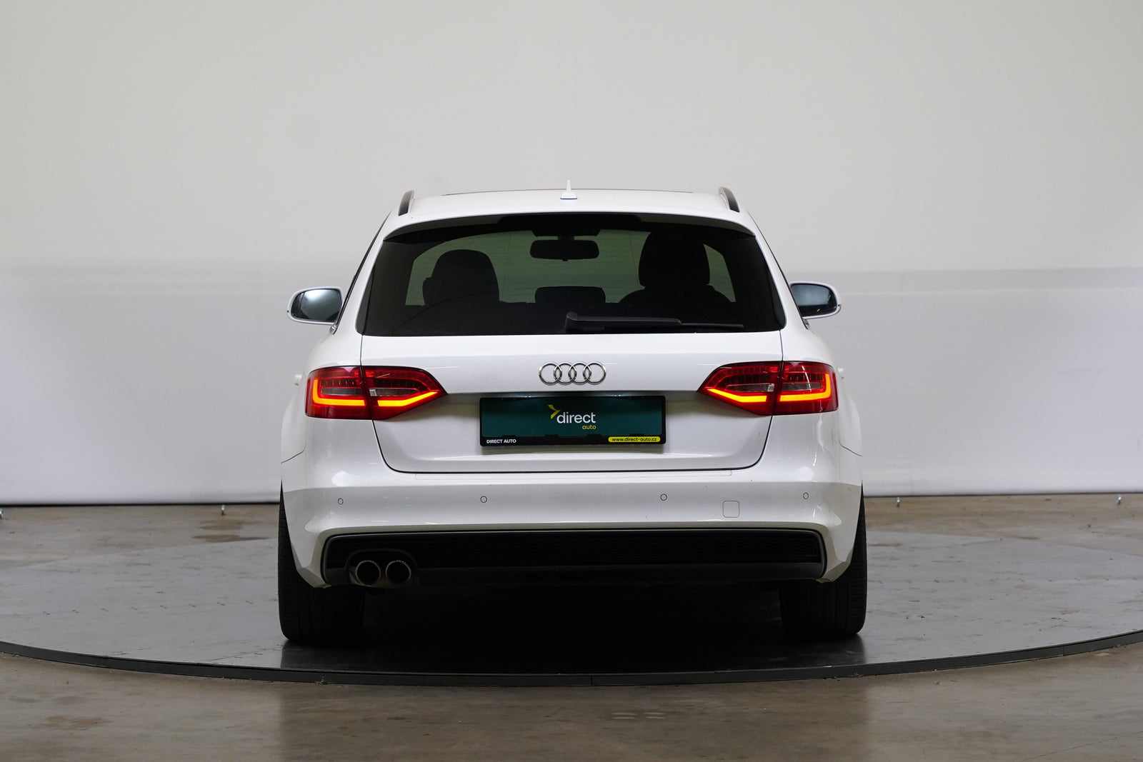 Audi A4 2.0 TDI 110 kW S line plus – foto 6