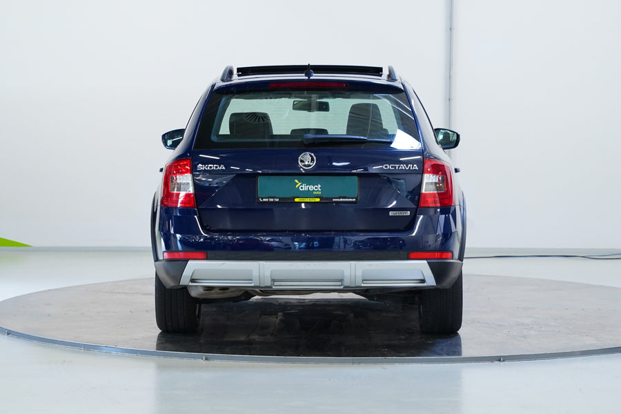 Škoda Octavia 2.0 TDI 135 kW SCOUT – foto 6