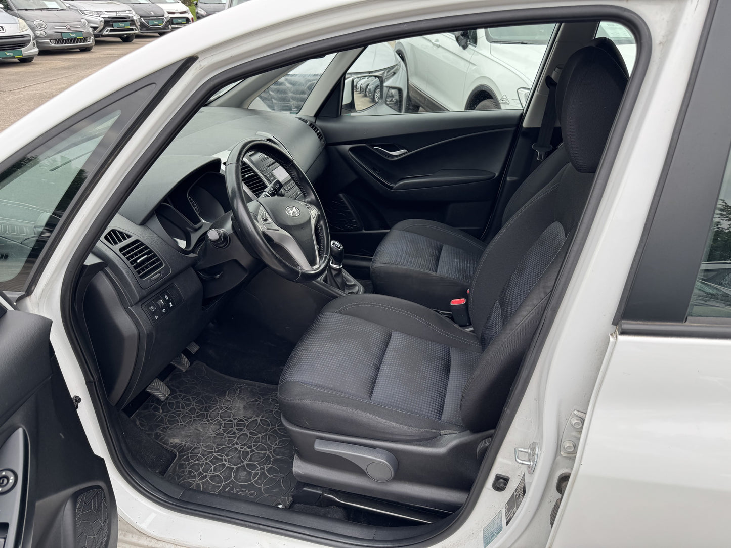 Hyundai ix20 1.4 i 66 kW