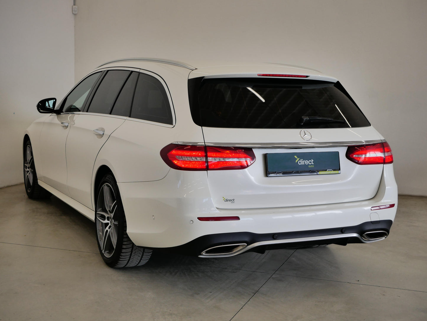 Mercedes-Benz E-Class E400 4MATIC 245KW