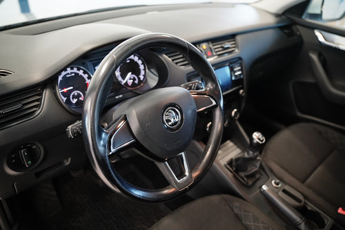 Škoda Octavia 1.6 TDI 85kW – foto 6