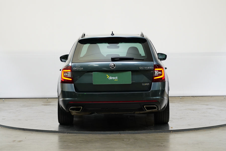 Škoda Octavia 2.0 TDI 135 kW DSG RS – foto 6