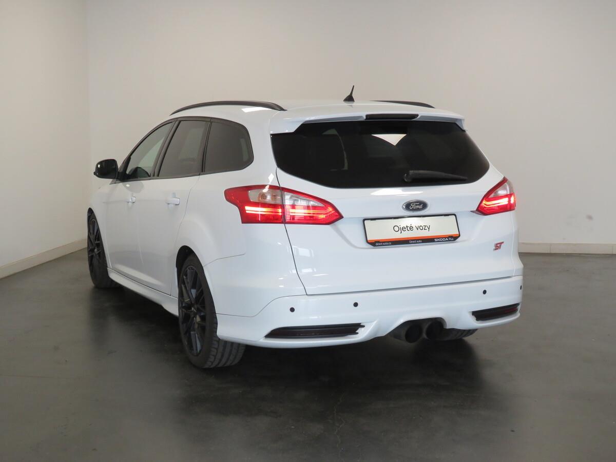 Ford Focus 2.0 EcoBoost 184 kW ST