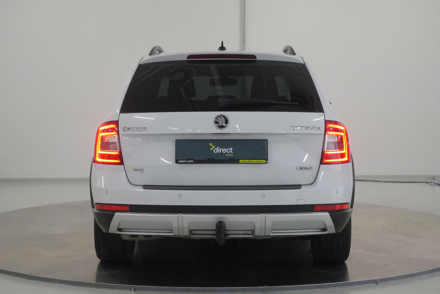 Škoda Octavia 2.0 TDI 135 kW DSG 4x4 Scout