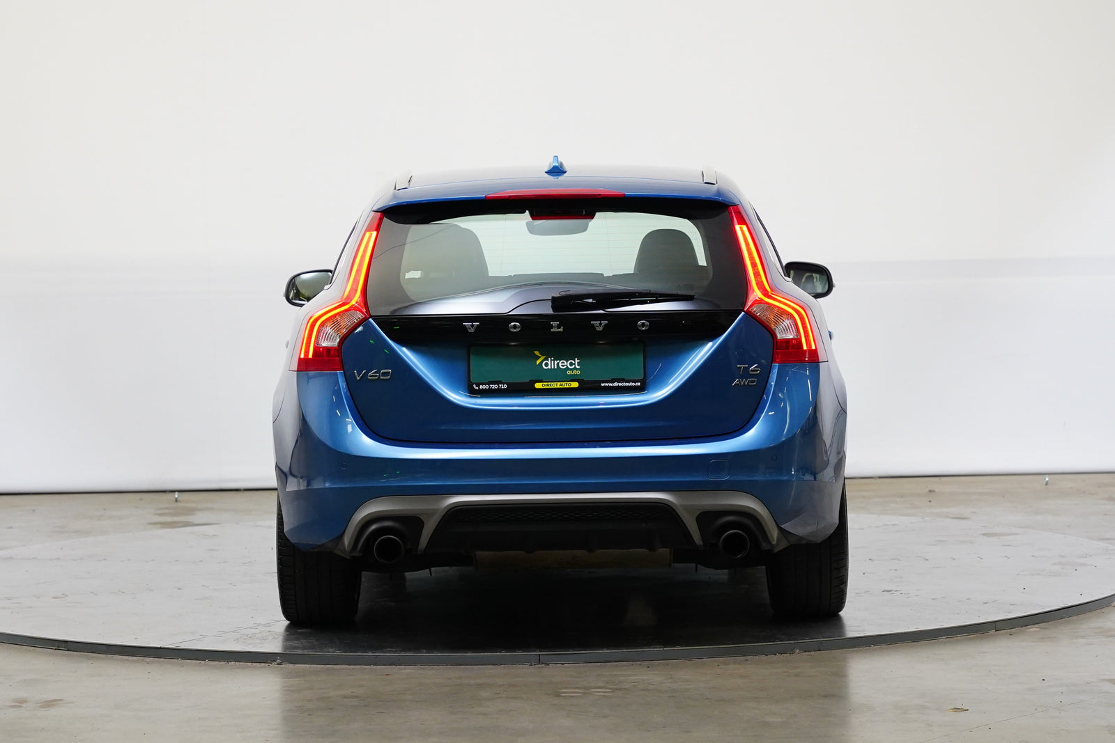 Volvo V60 2.0 T6 AWD 225 kW R-Desing – foto 6