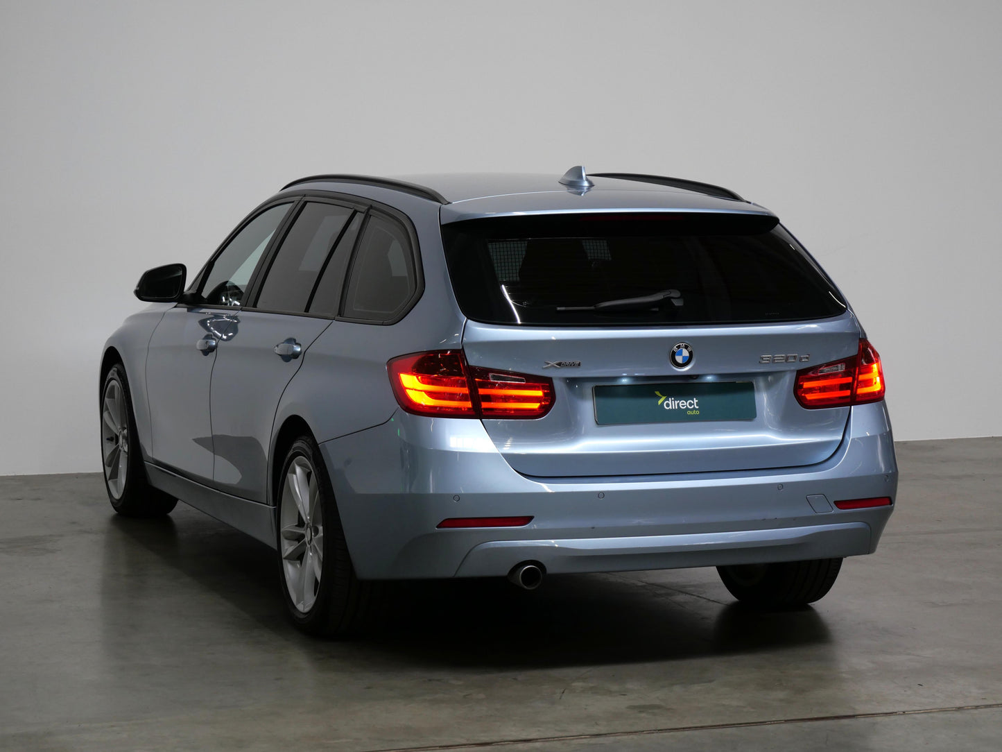 BMW Řada 3 320d 135 kW AUT xDrive