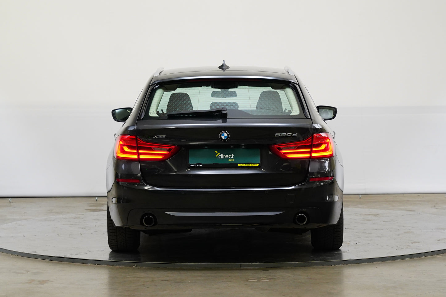 BMW 5 Series 520d xDrive 140 kW