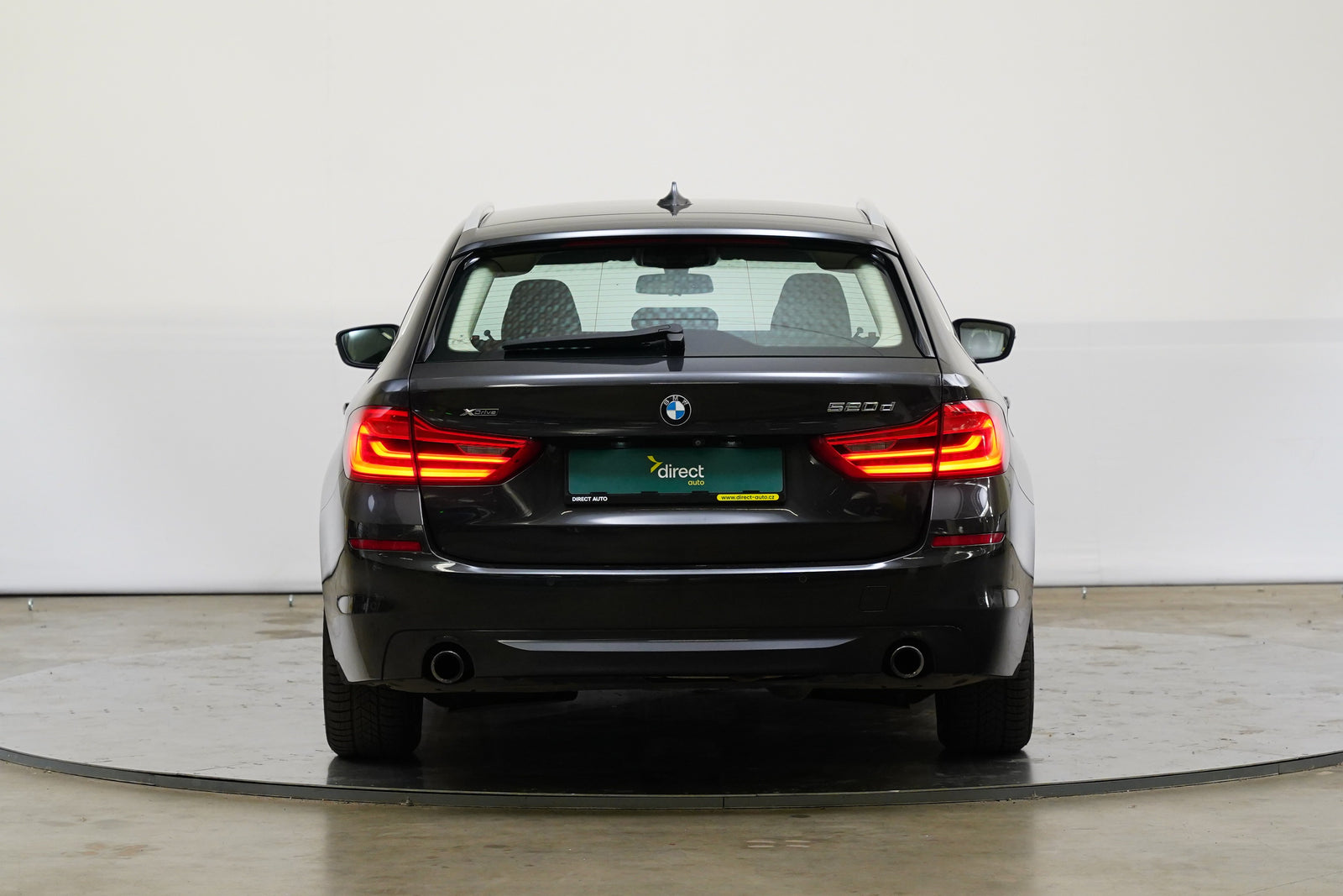 BMW 5 Series 520d xDrive 140 kW – foto 6