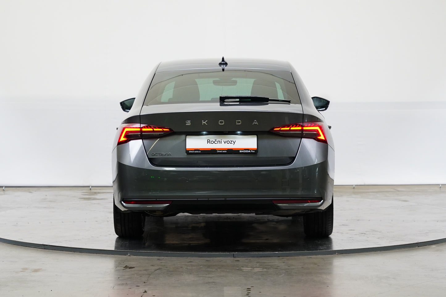 Škoda Octavia 2.0 TDI 110 kW Top Selection
