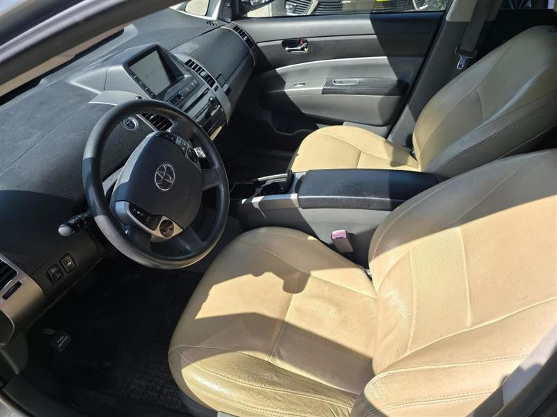 Toyota Prius 1.5i HYBRID AUTOMAT