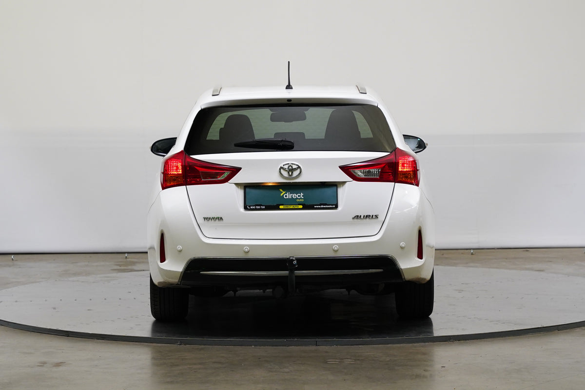 Toyota Auris 1.6i 97 kW Valvematic