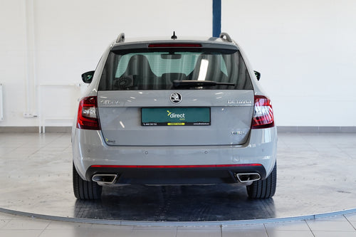 Škoda Octavia 2.0 TSI 180 kW RS – foto 6