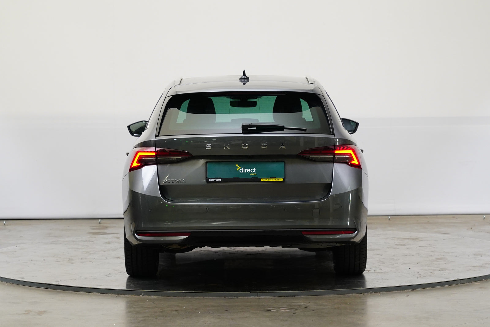 Škoda Octavia 2.0 TDI 85 kW Top Selection – foto 6