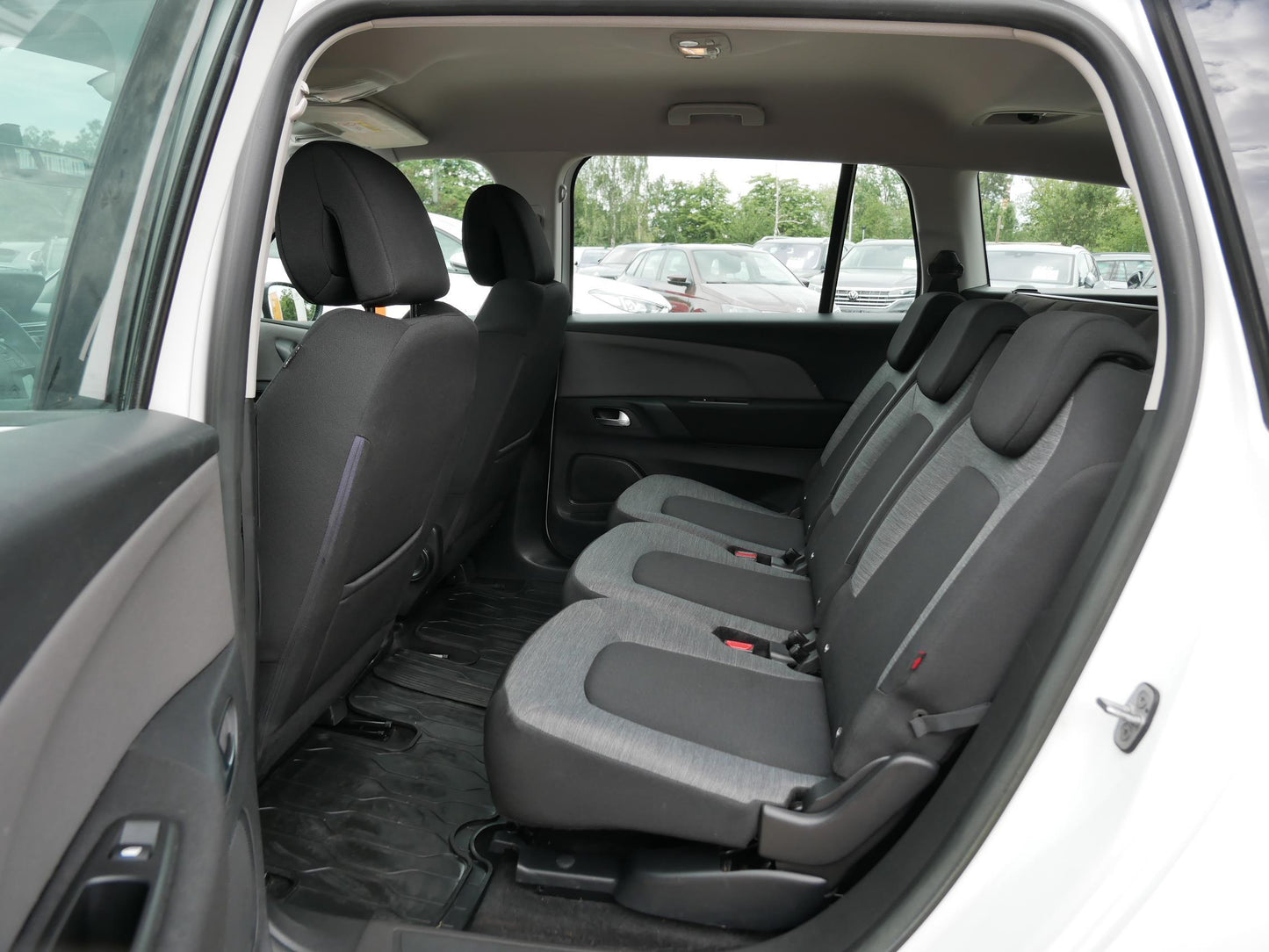 Citroën Grand C4 Picasso 1.6 VTi 88 kW Attraction