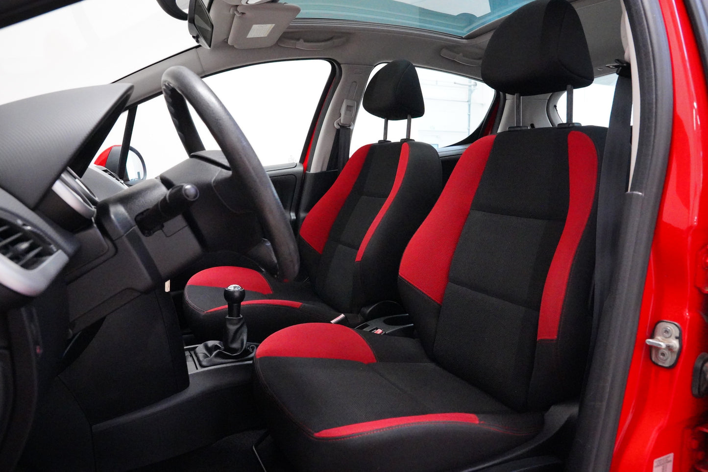 Peugeot 207 1.4 16V 70 kW VTi Trendy