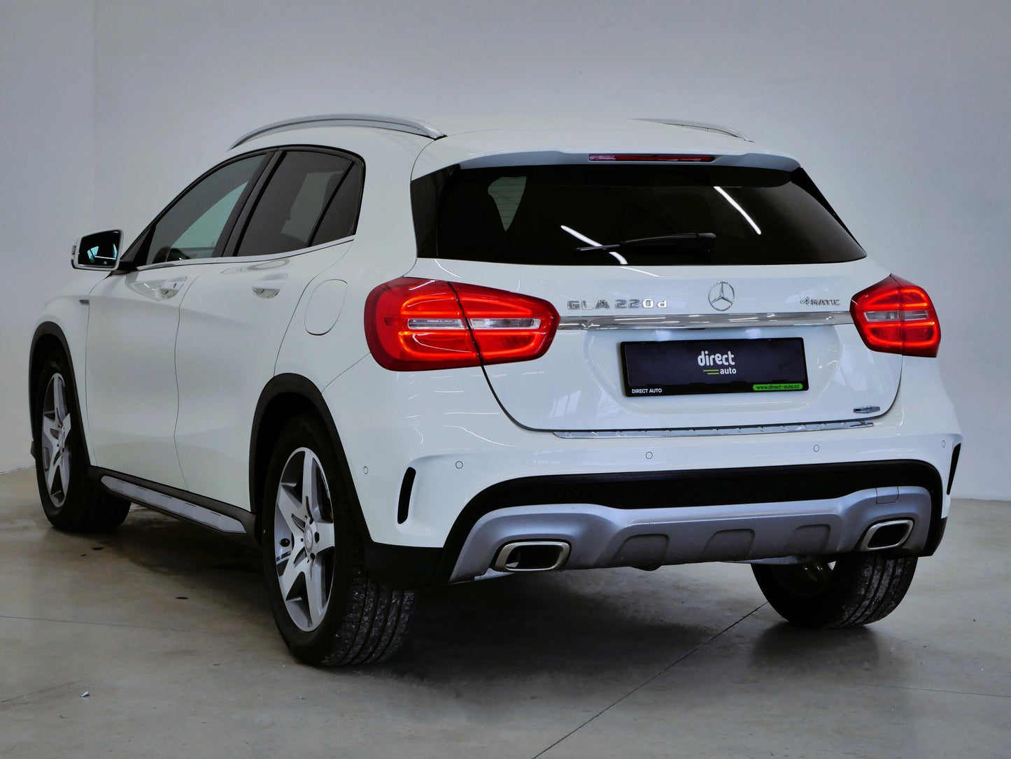 Mercedes-Benz GLA 220 D 4MATIC AMG paket