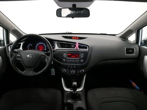 Kia Ceed 1.4 CVVT 74 kW – foto 6
