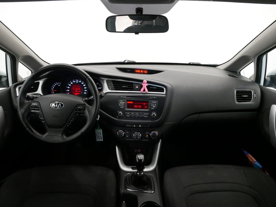 Kia Ceed 1.4 CVVT 74 kW – foto 6