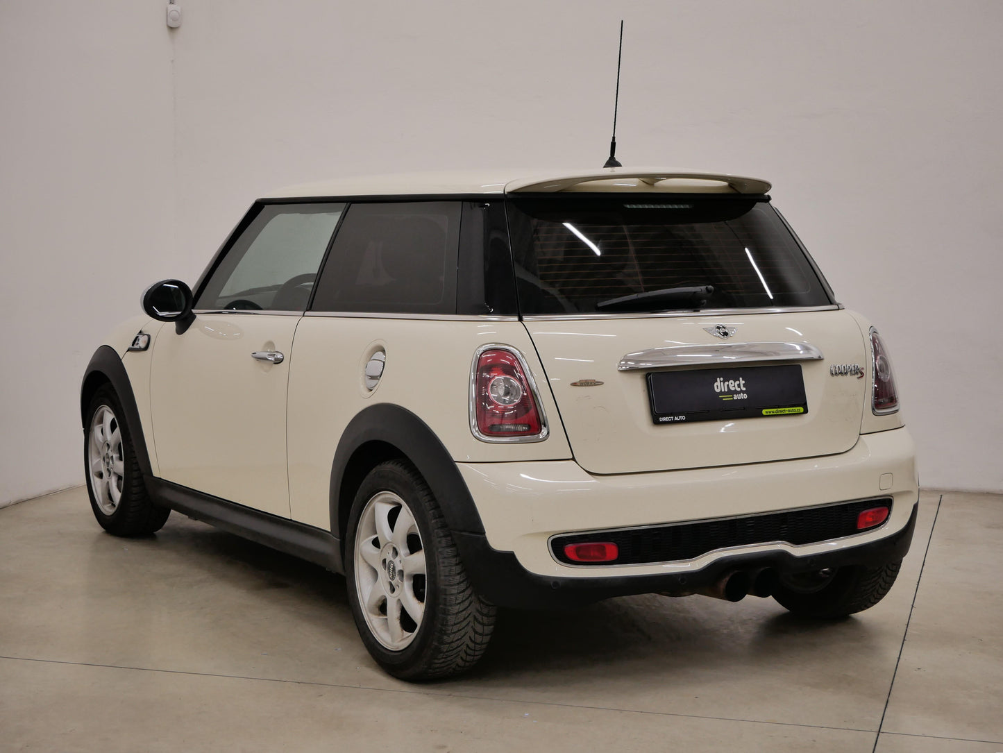 Mini Cooper S 1.6i 128 kW