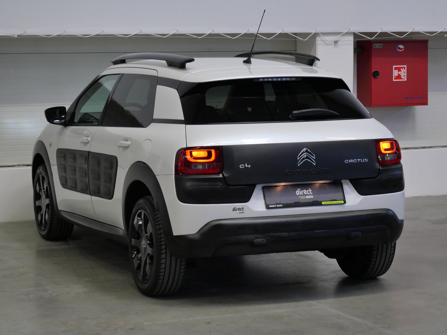 Citroën C4 Cactus 1.2 VTI 60 kW Shine