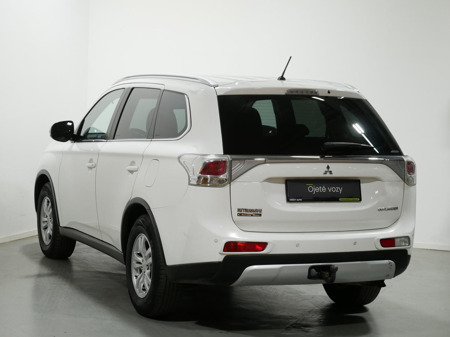 Mitsubishi Outlander 2.2 DI-D 110 kW Intense