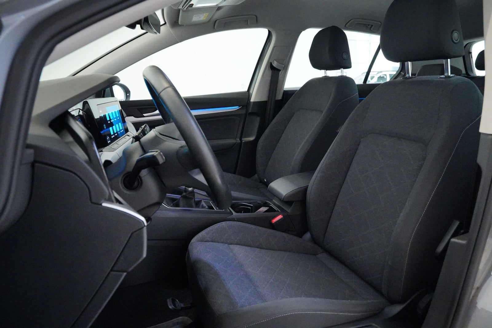 Volkswagen Golf 1.0 TSI 81 kW Life – foto 6