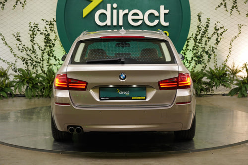 BMW Řada 5 530d 190 kW xDrive Luxury Line – foto 6