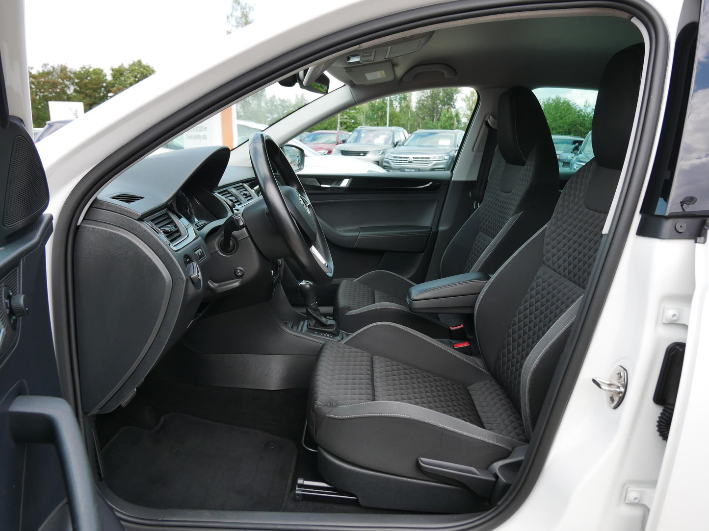 Škoda Rapid 1.4 TSI 92 kW STYLE PLUS