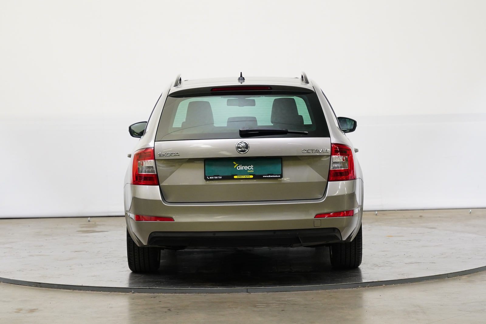 Škoda Octavia 1.2 TSI 77 kW Elegance – foto 6
