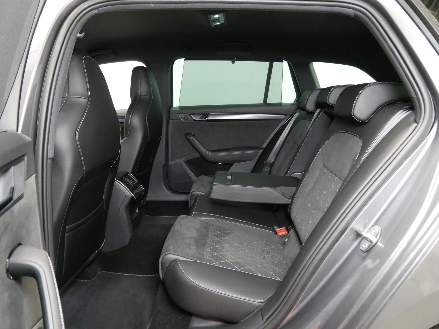 Škoda Superb 2.0 TDI 147 kW Sport Line