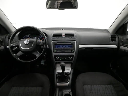 Škoda Octavia 1,6 TDi 77kW  ČR – foto 6