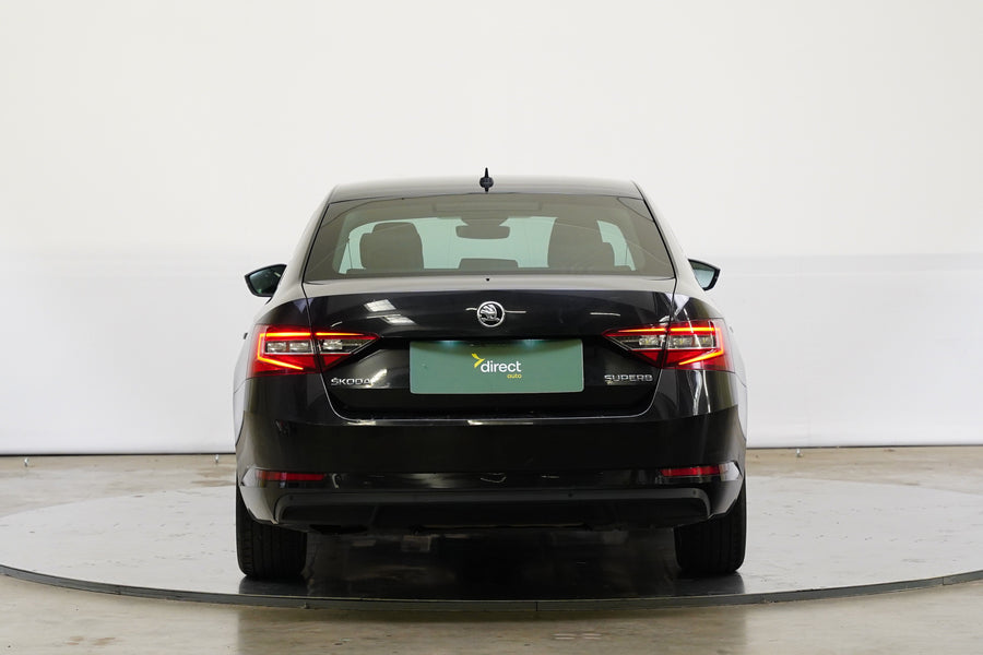 Škoda Superb 2.0 TDI 110kW Ambition – foto 6