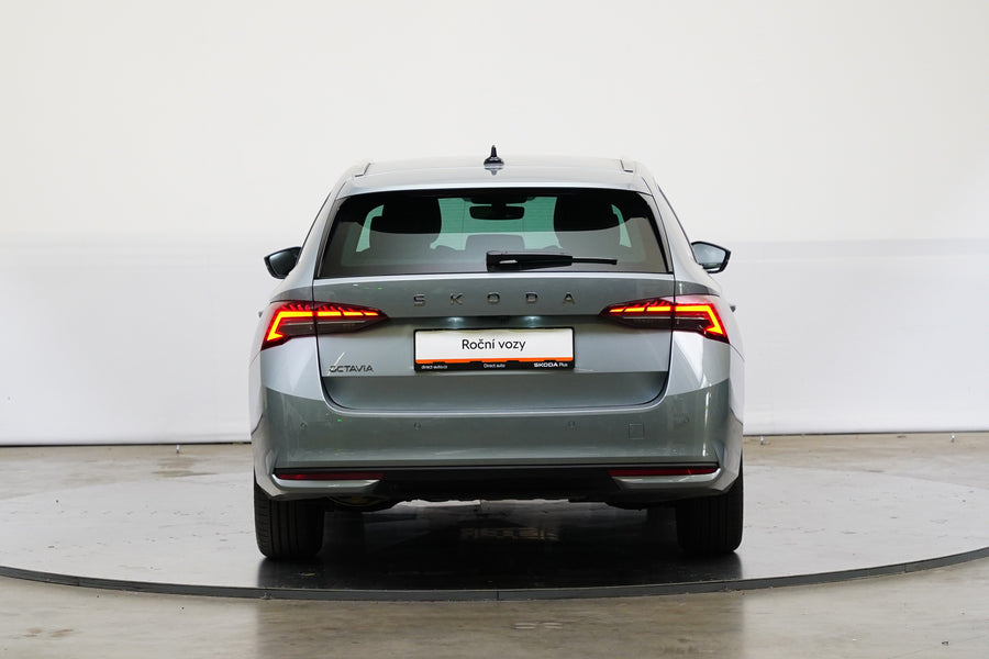 Škoda Octavia 2.0 TDI 85 kW Top Selection – foto 6