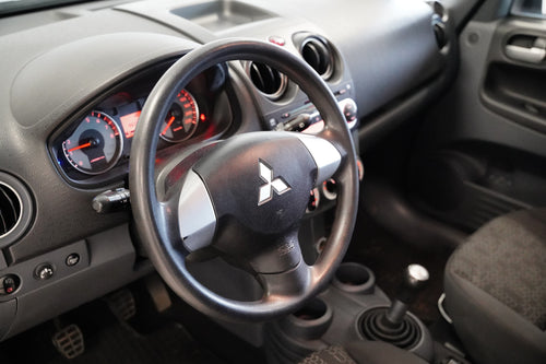 Mitsubishi Colt 1.3i 70 kW – foto 6
