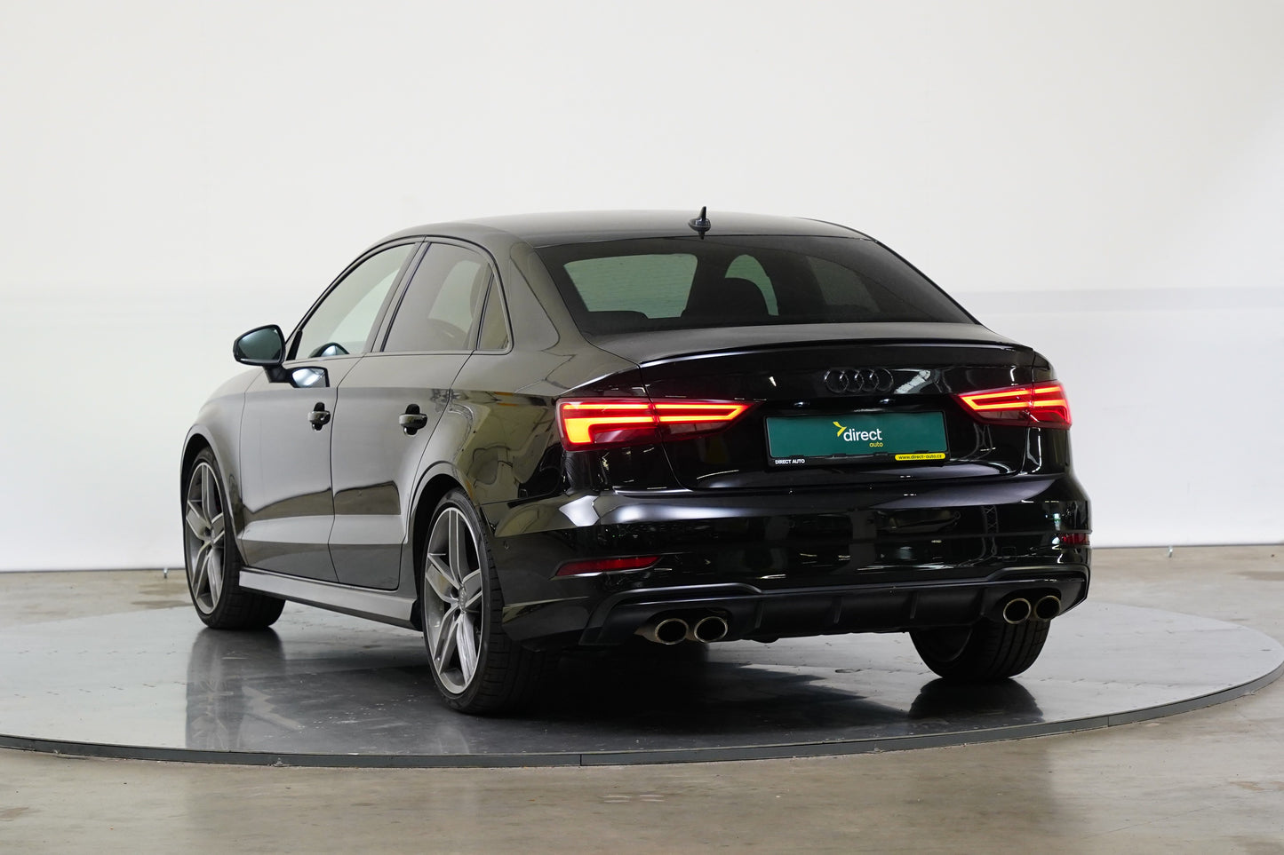 Audi S3 2.0TFSI 221 kW Quattro S-tronc