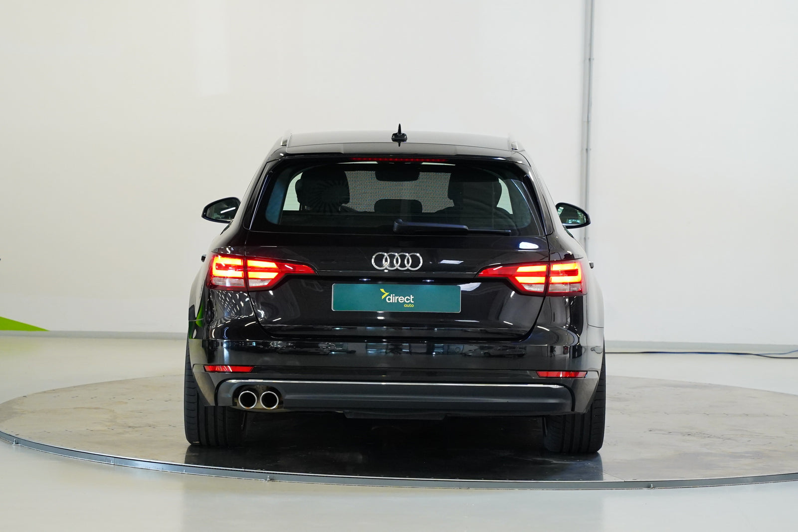 Audi A4 2.0 TDI 140 kW – foto 6