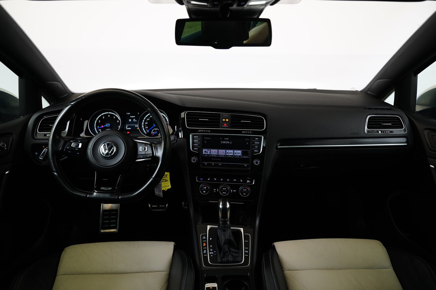 Volkswagen Golf 2.0 TSI 221 kW 4Motion DSG R
