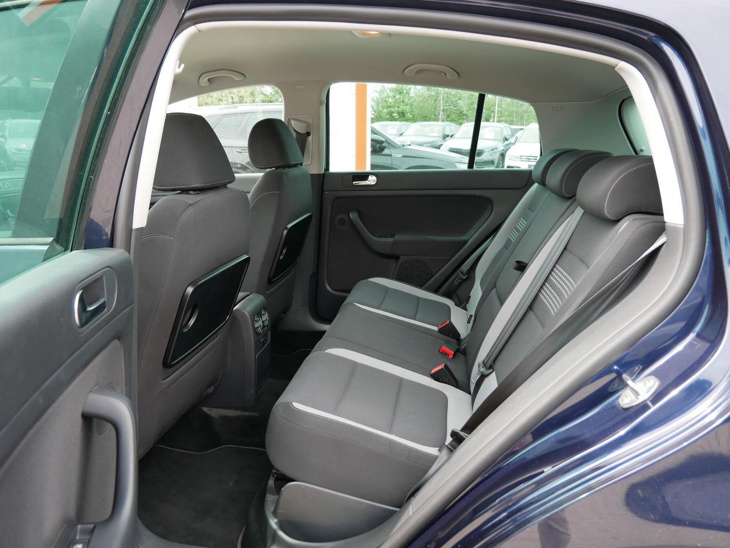 Volkswagen Golf 1.6 TDI 77 kW Trend