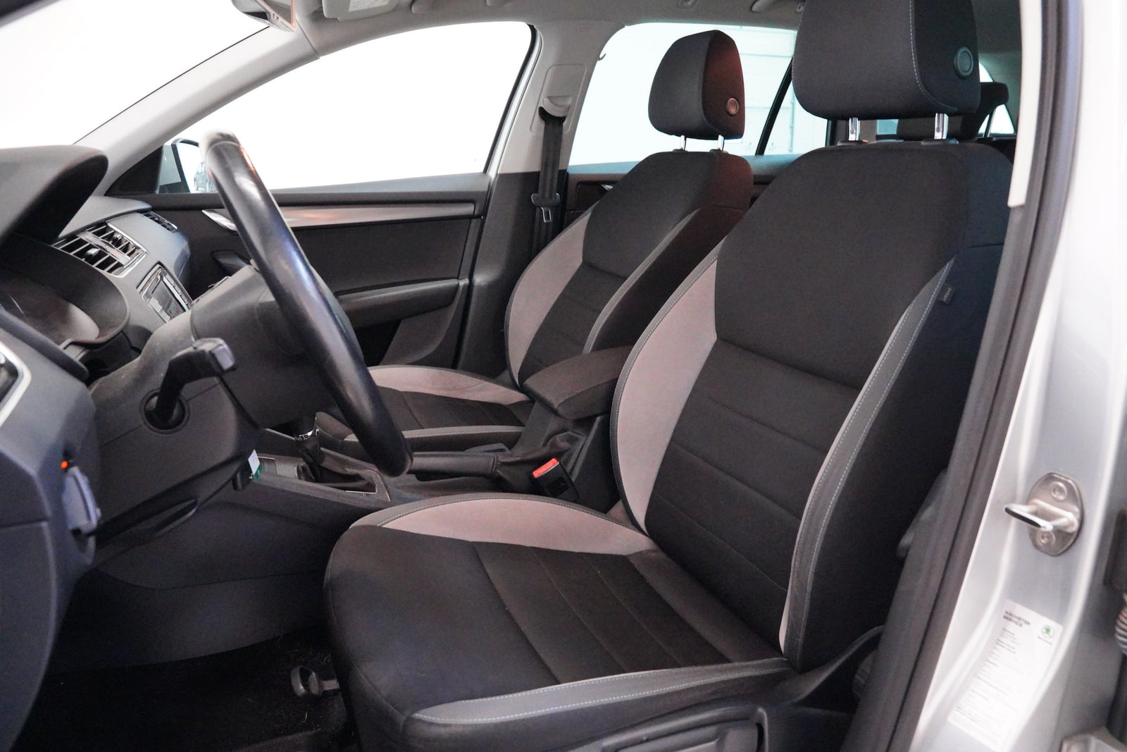 Škoda Octavia 1.6 TDI 81 kW Joy – foto 6