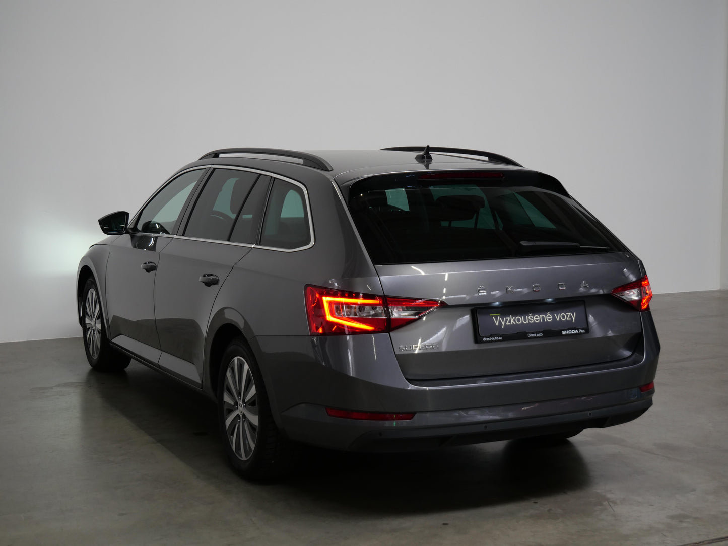 Škoda Superb 1.4 TSI iV 110 kW Ambition