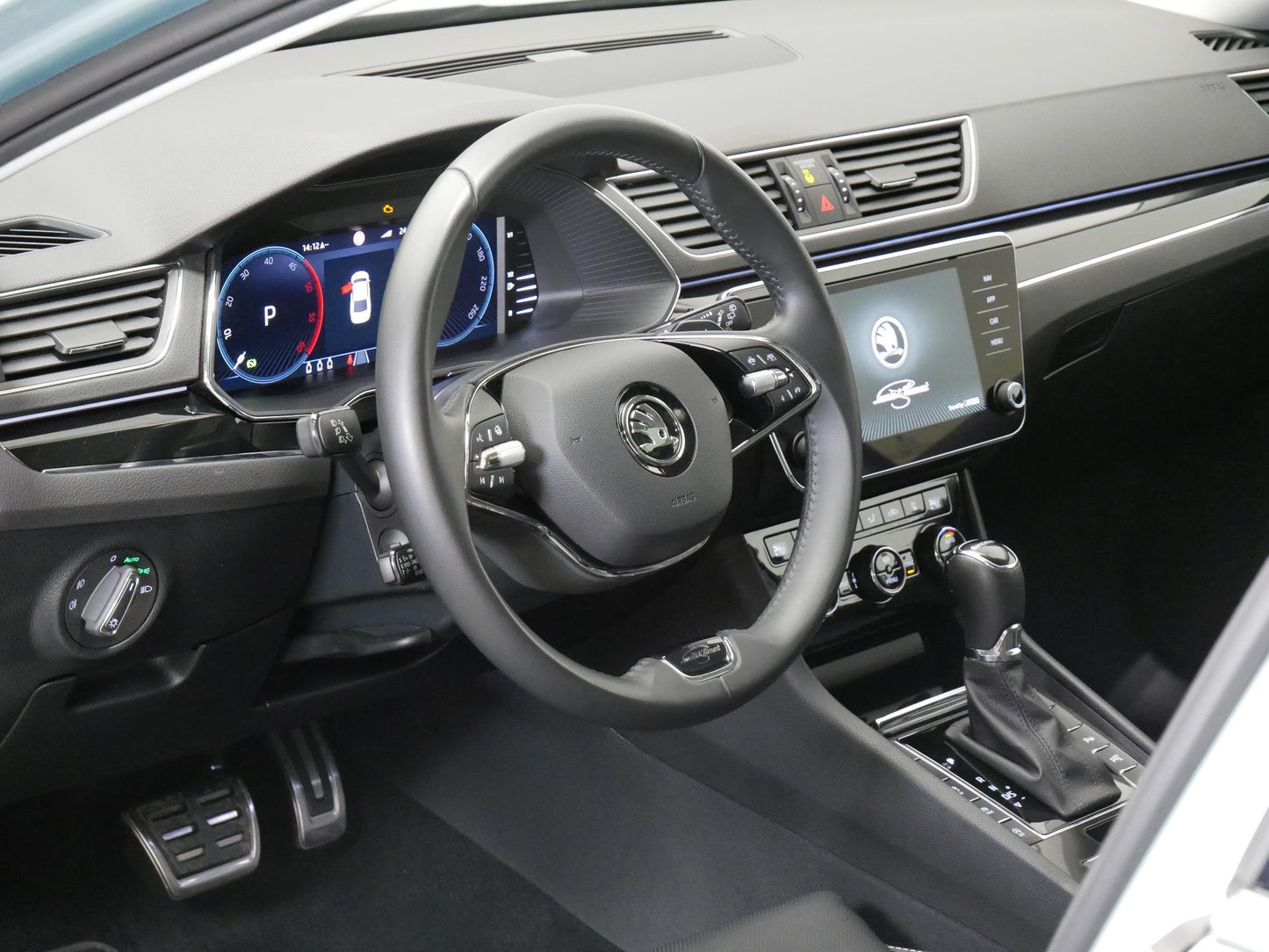 Škoda Superb 2.0 TDI 147kW L&K