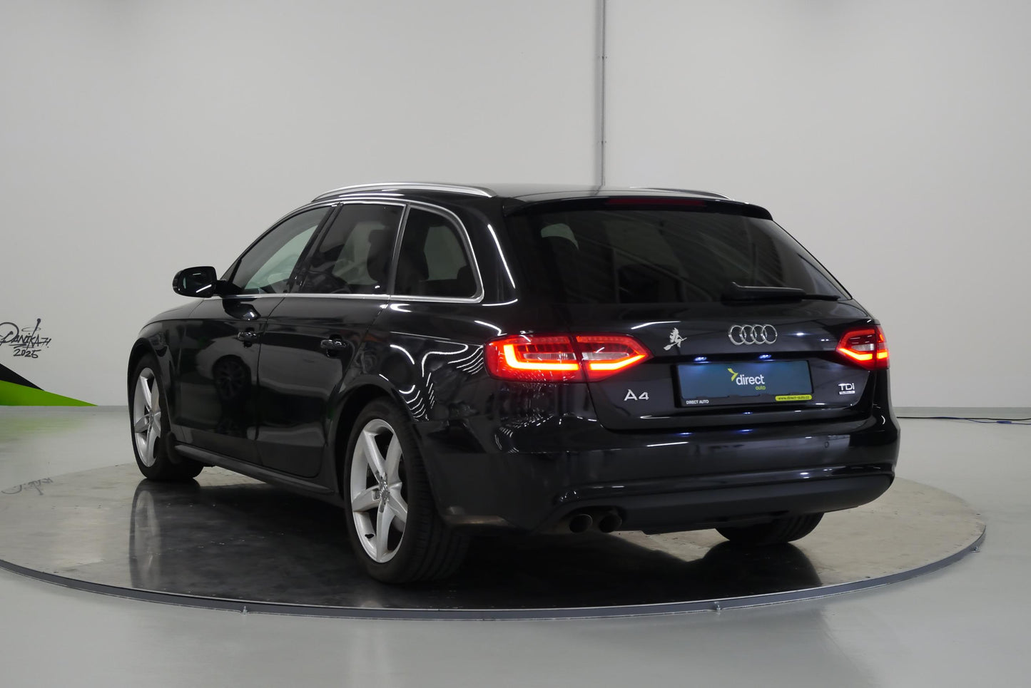 Audi A4 2.0 TDI 130 kW Attraction