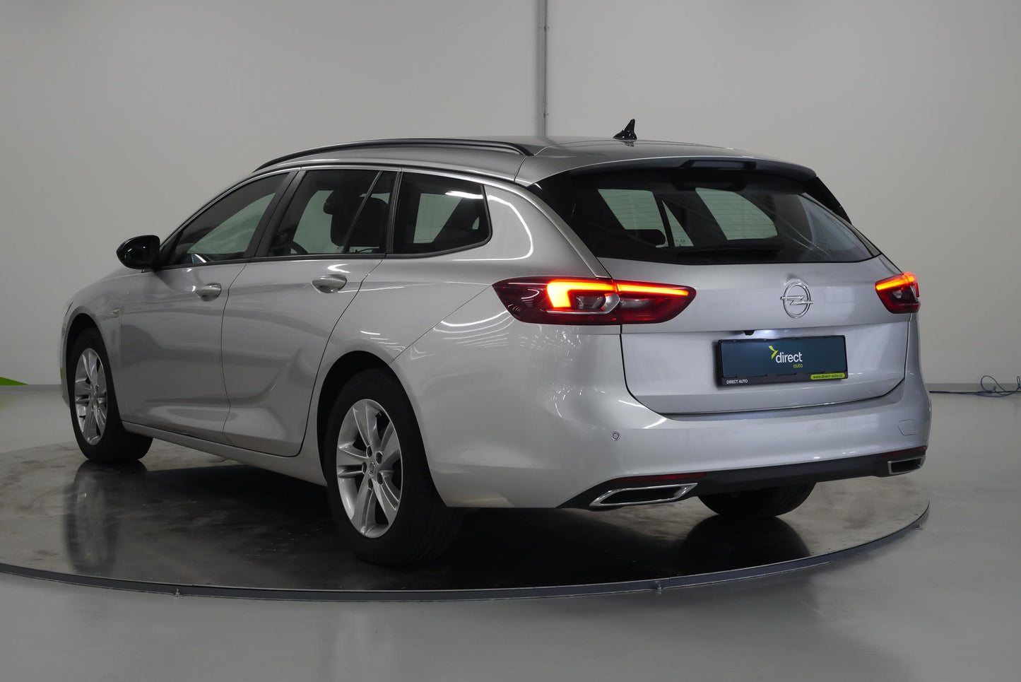 Opel Insignia 2.0 D 128 kW Business Edition