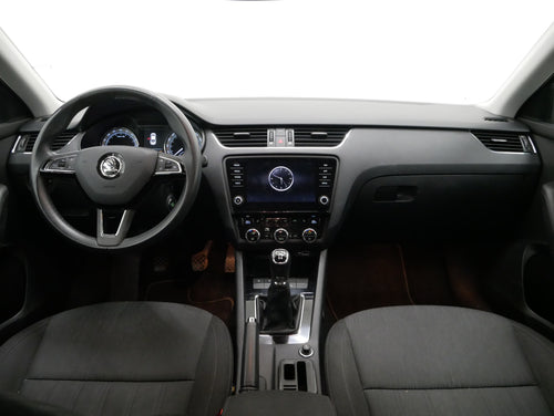 Škoda Octavia 1.6TDi 85kW MT5 Style+ – foto 6