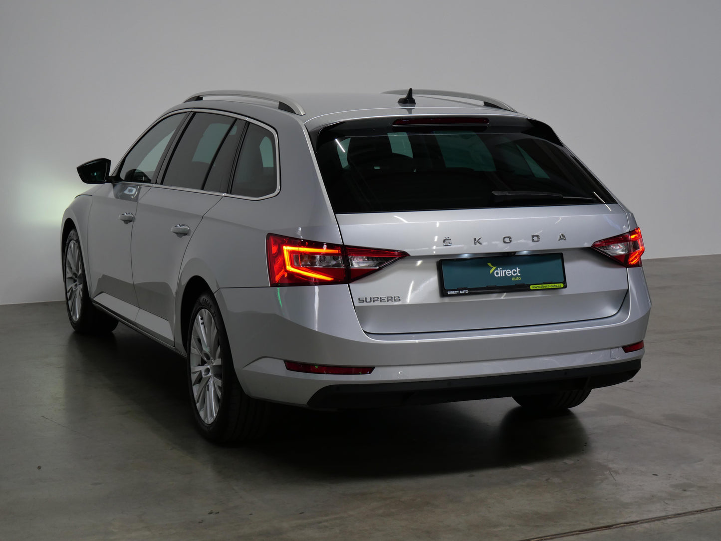 Škoda Superb 2.0 TDI 110 kW DSG Style Plus