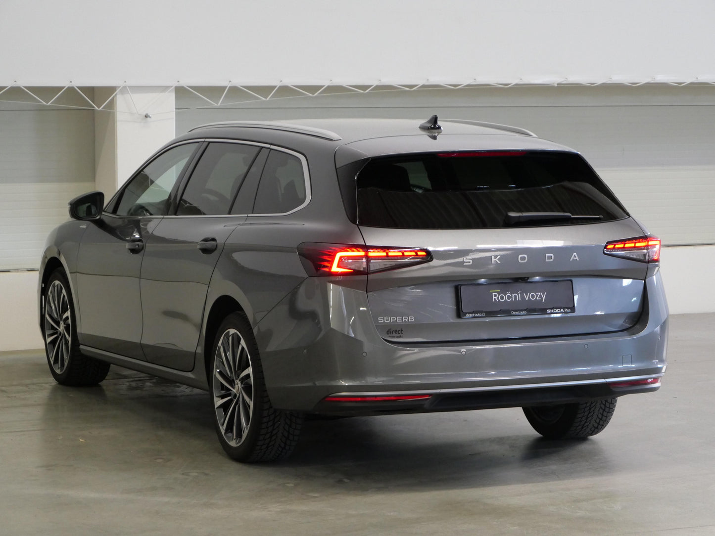 Škoda Superb 2.0 TDI 110 kW DSG L&K
