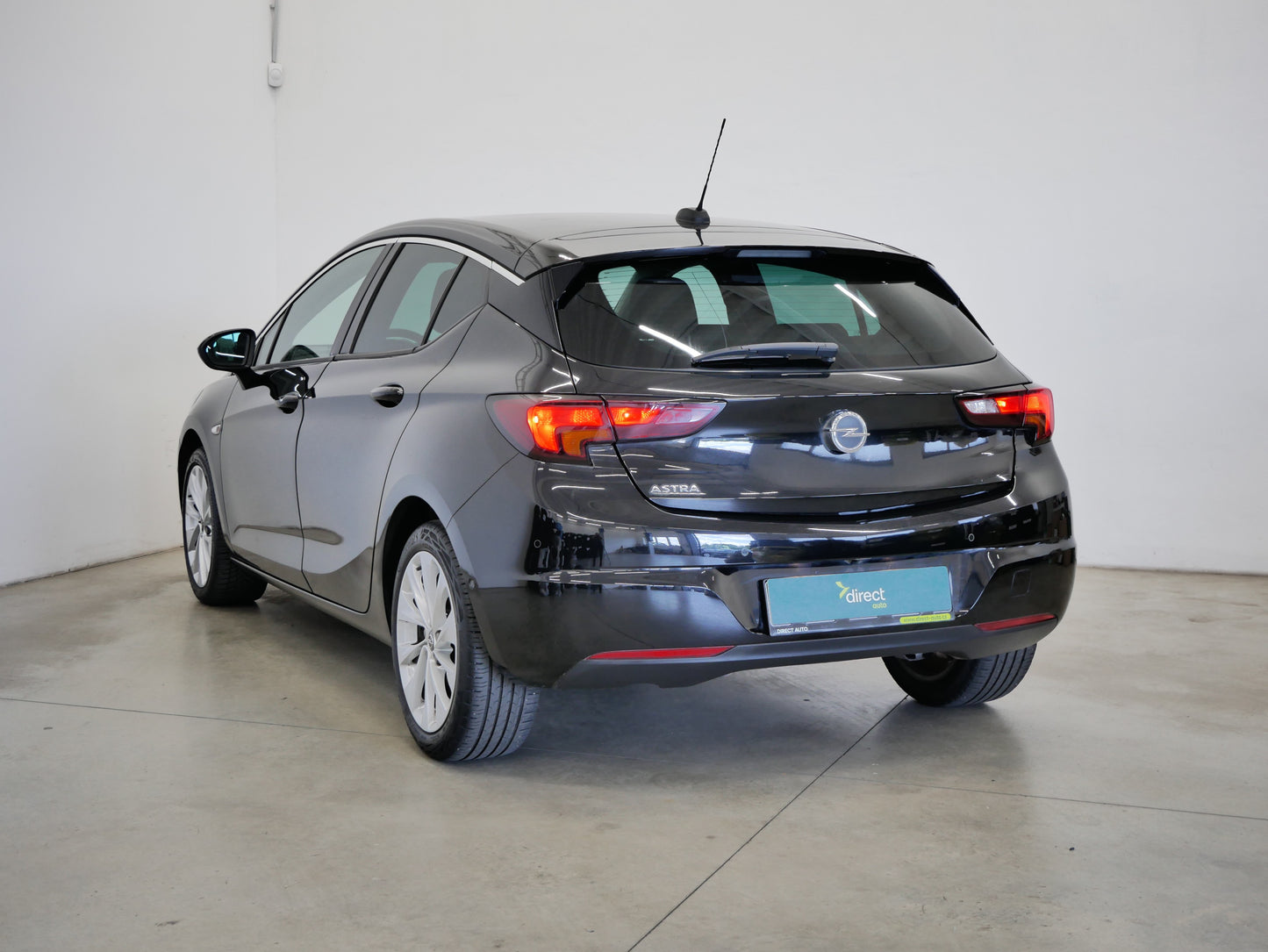 Opel Astra 1.4 Turbo 107 kW Elegance
