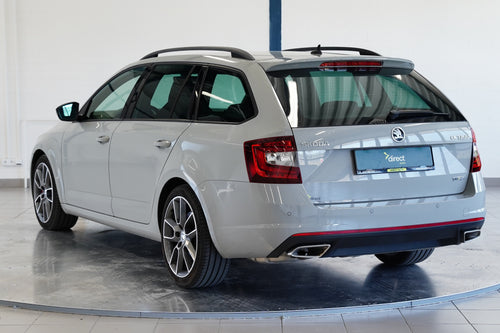 Škoda Octavia 2.0 TSI 180 kW RS – foto 7